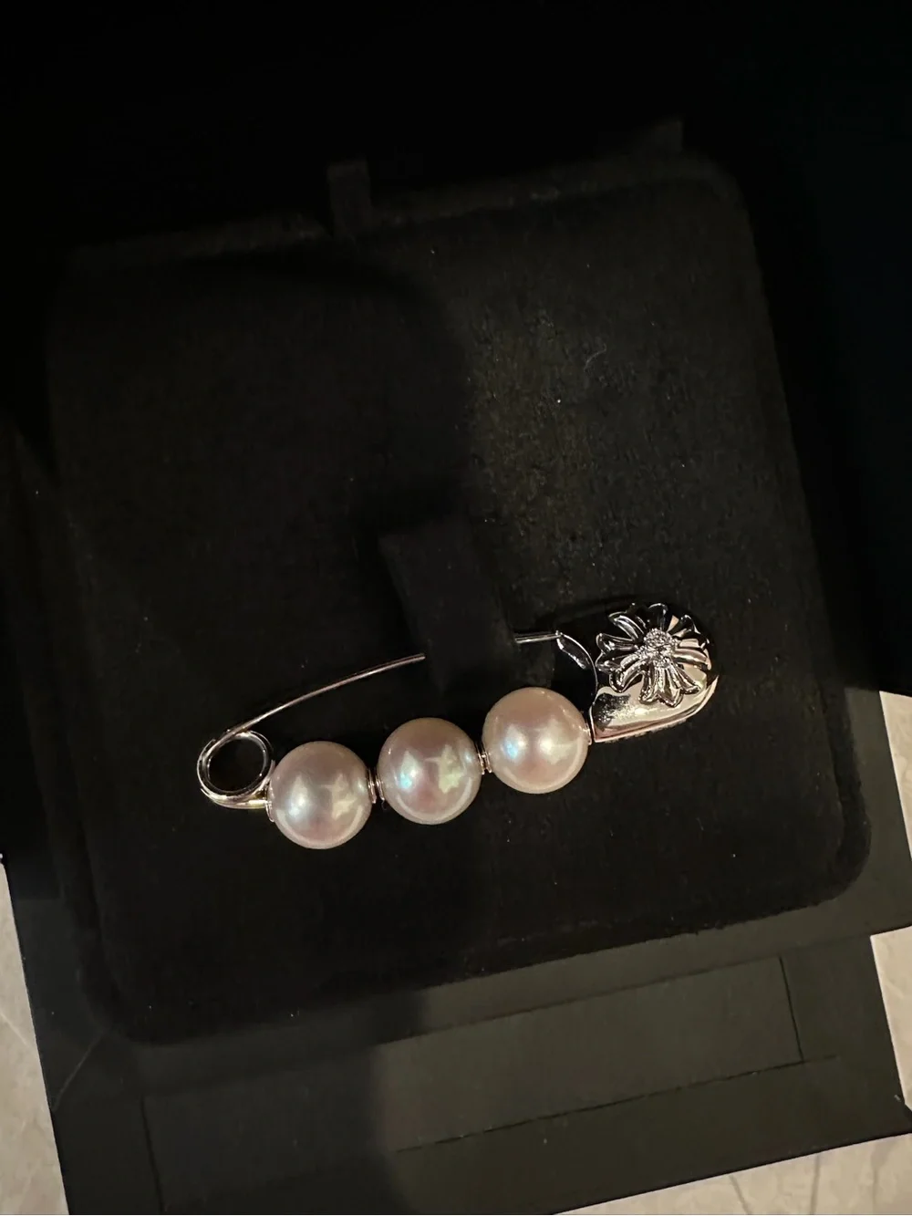 Chrome Hearts X Mikimoto 18K White Gold Diamond Pearl Safety Pin